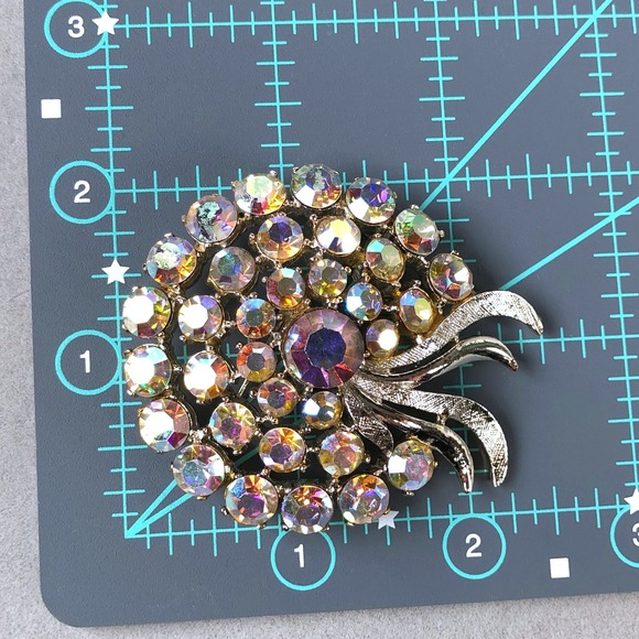 Vtg 50s Arthur Pepper Brooch Aurora Borealis Rhinestone Gold Tone Floral Spray - Picture 9 of 9